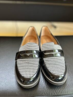 Women's Houndstooth Slip-On Loafers with Black Patent Trim